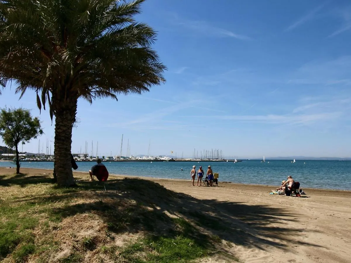 Apartament Mairo 1 Roses