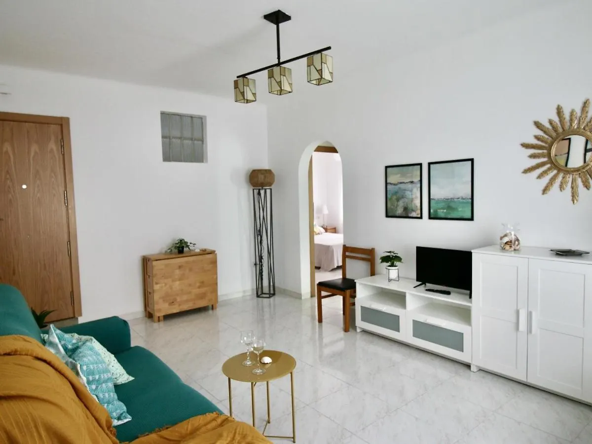 Mairo 1 Apartment Roses