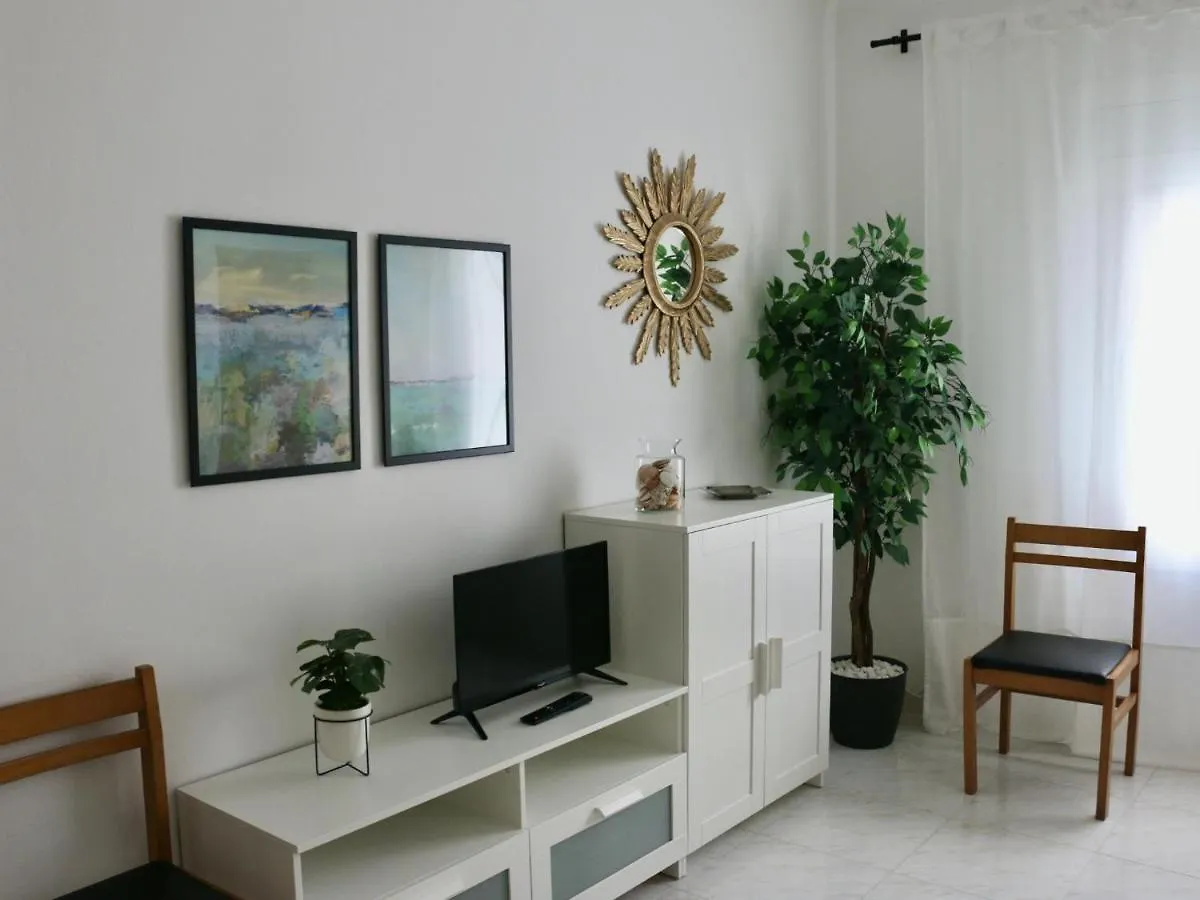 Mairo 1 Apartment Roses 0*,